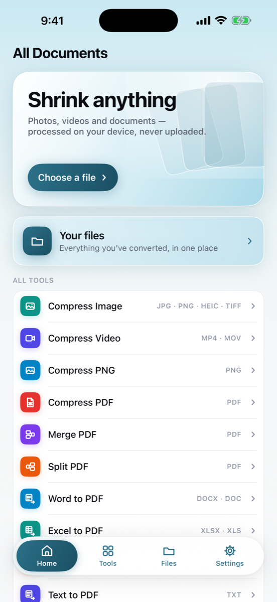The app's home screen, listing compression and conversion tools.